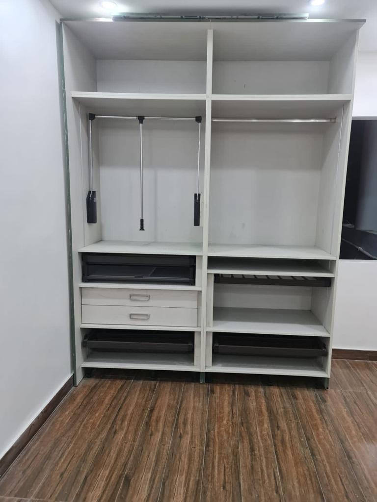 wardrobe-dealers-and-manufacturers-in-noida-greater-noida-top-wardrobe-company-in-india
